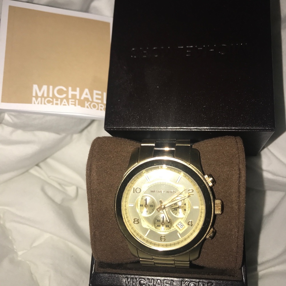 MICHAEL KORS EXTRA LARGE WATCH